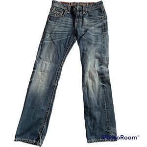 Selling my never worn Rocking Revival Jeans. I do not have the receipt or tags.